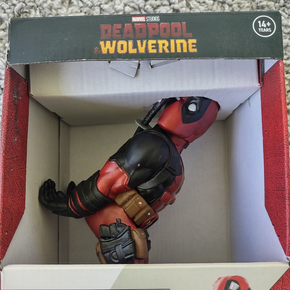 DeadPool & Wolverine Phone and Controller Holder